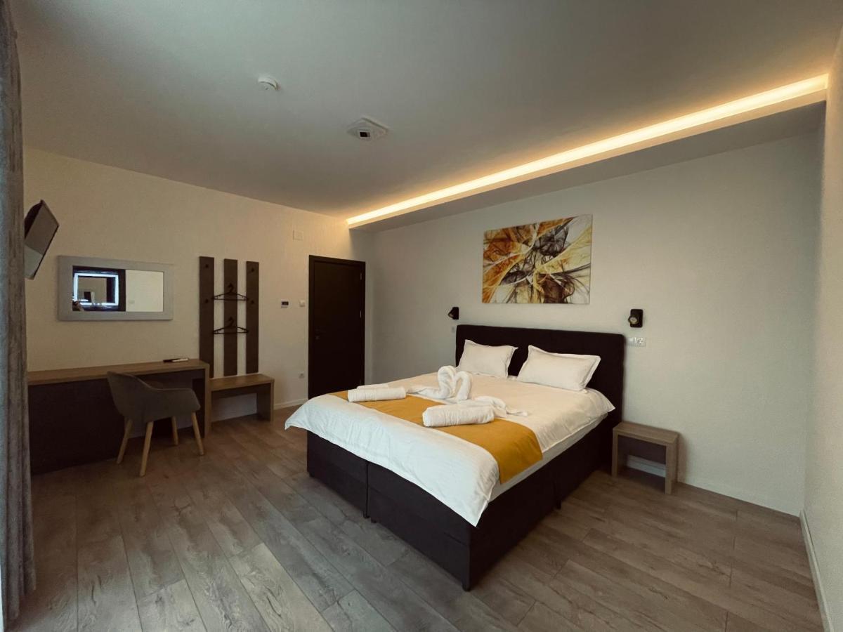 Vila Diamond Lux&Spa Sovata Exterior foto
